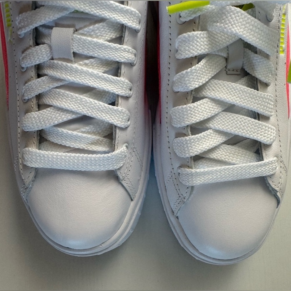 NWOB Puma Mayze Summer Squeeze Sneaker - Picture 8 of 8